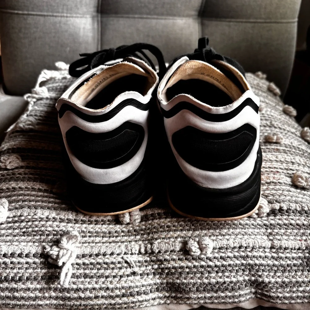 CHANEL Black and White Sneakers - Picture 8 of 10